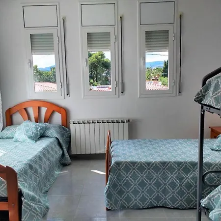 Emilia Villa *