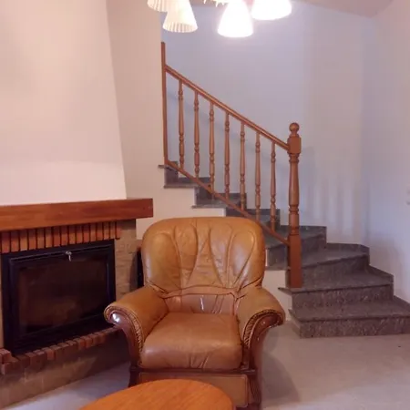 Emilia Villa